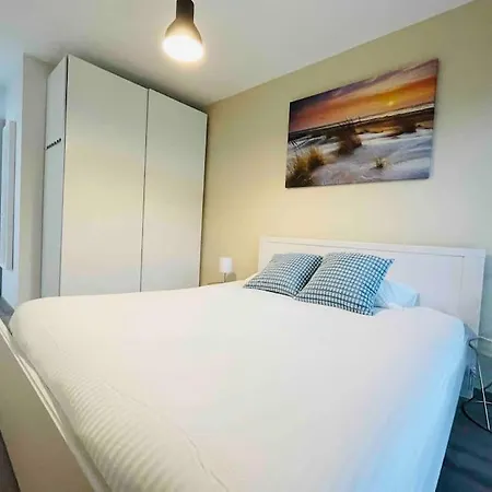 Apartment Luxury New Flat W Terrace & Parking *